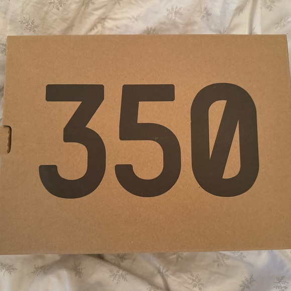 Yeezy boost Israfil 5.5 - Picture 3 of 4